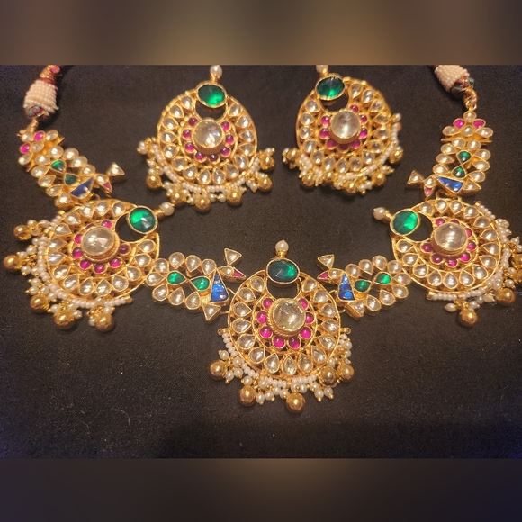 Kundan Necklace Earring Set premium quality - Picture 4 of 5